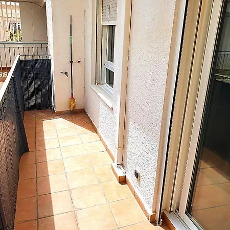 Apartment Newly Renovated Two Bedrooms In Marina Benidorm