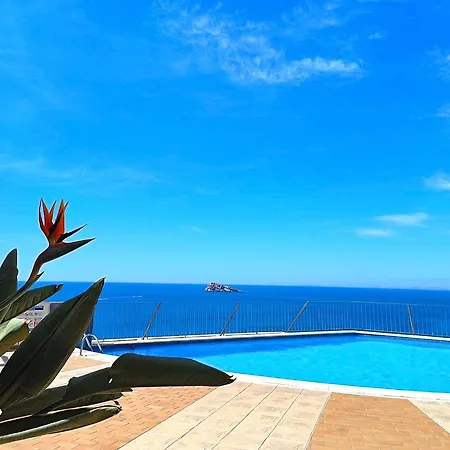 Apartment Newly Renovated Two Bedrooms In Marina