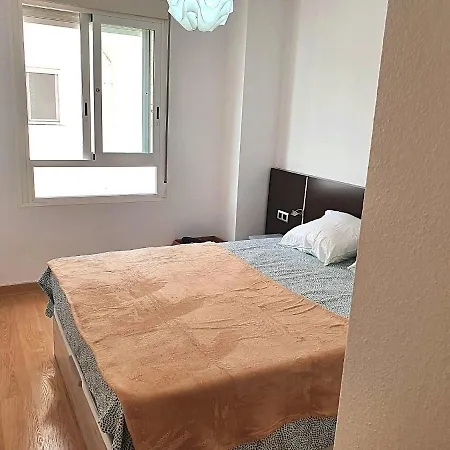 Apartment Newly Renovated Two Bedrooms In Marina